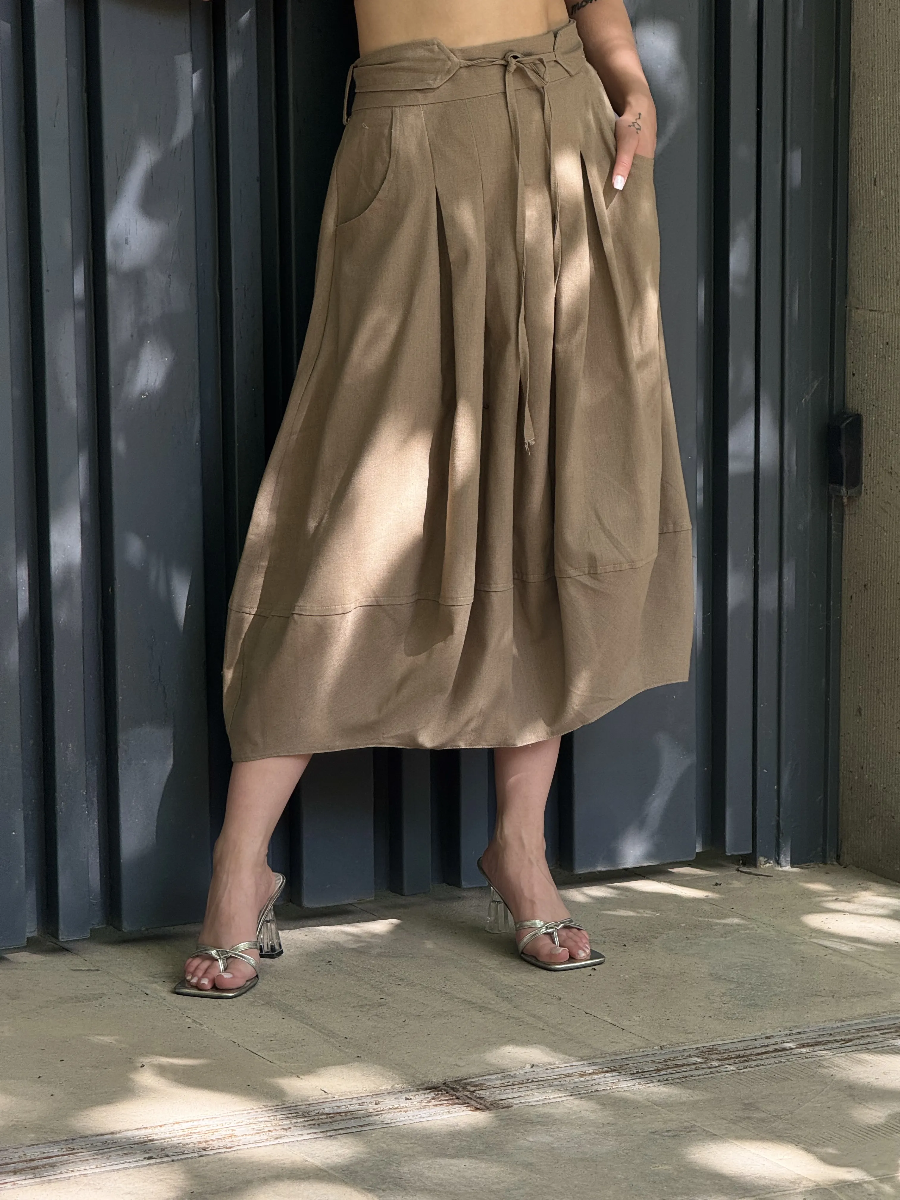دامن زنانه مینیمال کمردار
